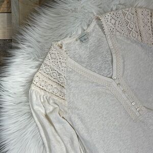 Like New [Sundance] Ivory Crochet Prairie Blouse | Cotton V-Neck Tee Shirt | XS